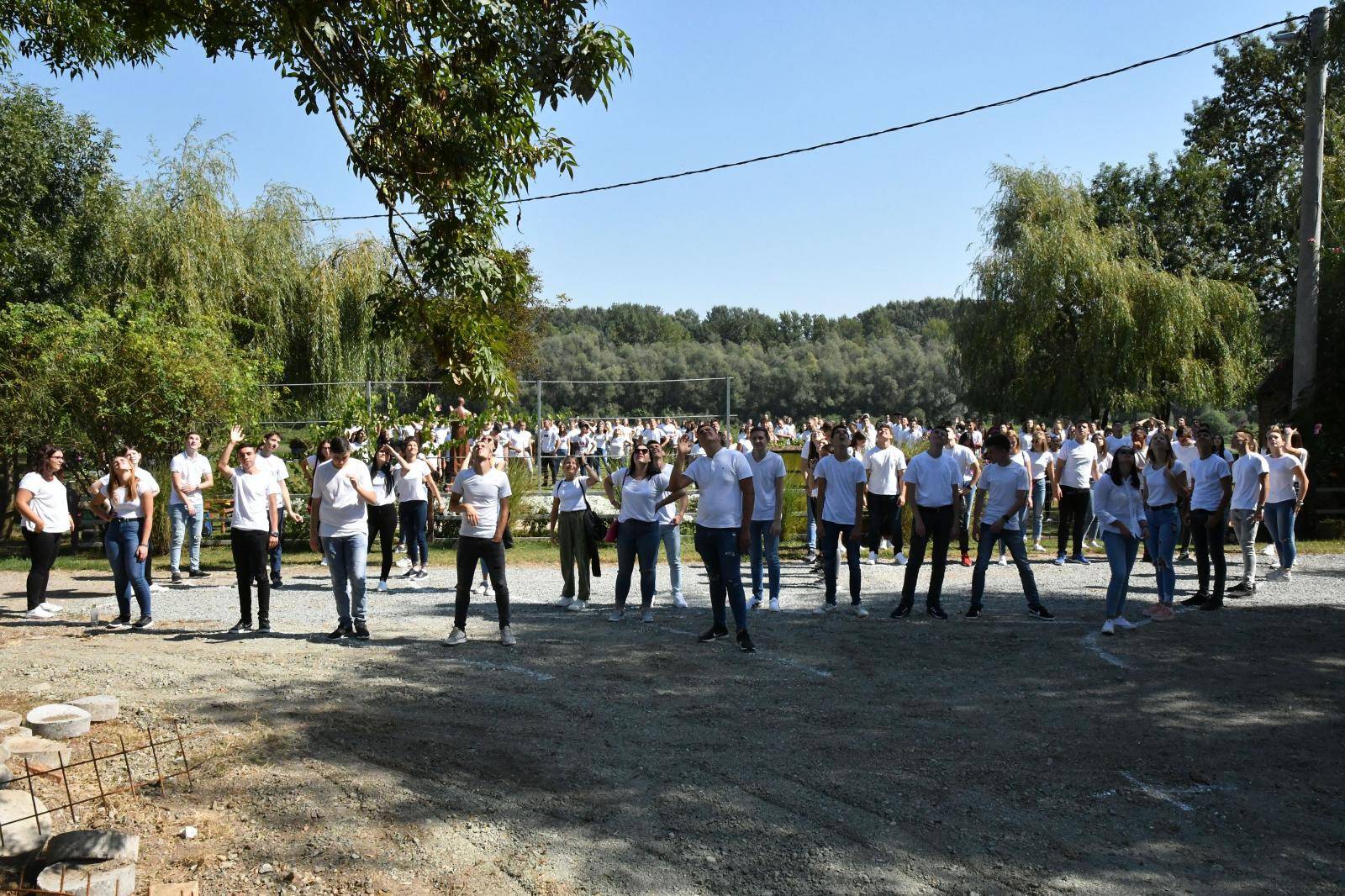 Milenijska fotografija u čast Ivi: 'Ponašamo se kao da je tu...'