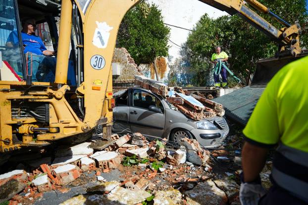 Day of heavy rain and wind in Andalusia with red warning on the coast of Huelva