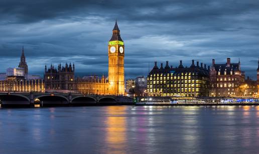 Skinite dioptriju i dočekajte Novu godinu u Londonu