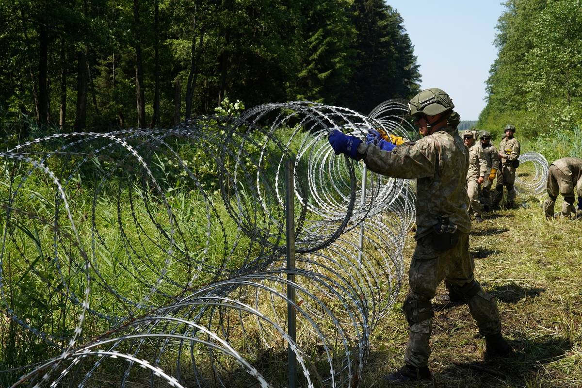 Litva: Zbog velikog broja migranata iz Bjelorusije postavljaju žičanu ogradu