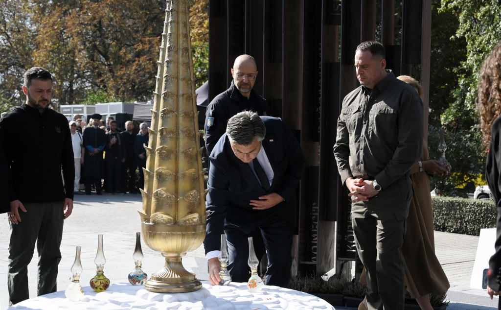 Plenković u Ukrajini: Sastao se sa Zelenskim, sudjelovat će na sastanku Krimske platforme