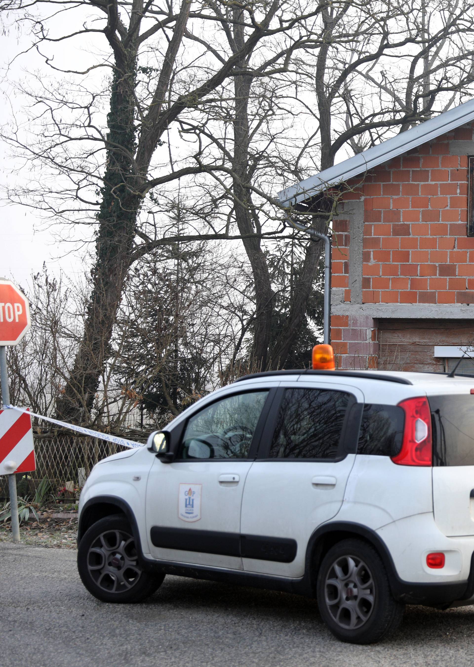 Planula je kuća kraj Sesveta: Pronašli su tijelo starije žene