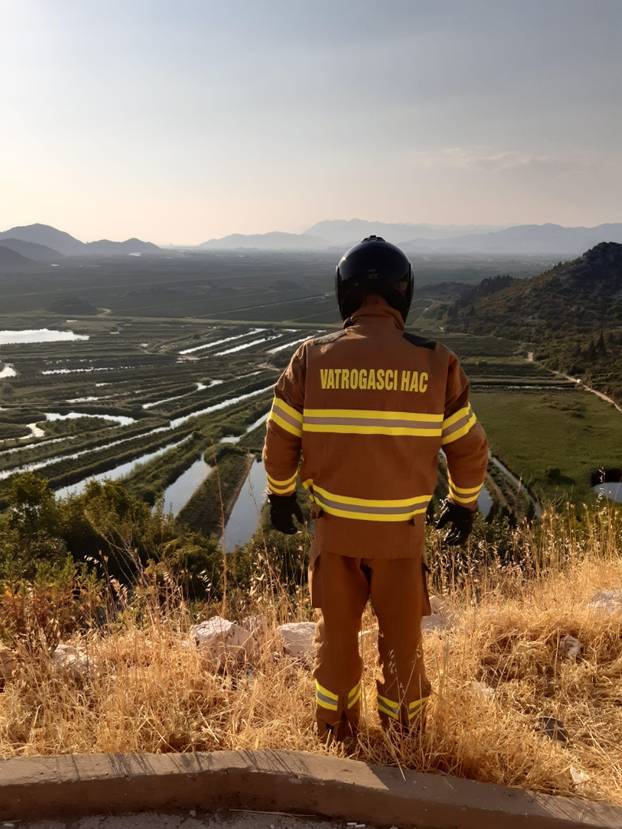 Vatrogasci HAC-a stigli na Pelješki most: Čuvat će ga dok se ne oformi  posebna postrojba