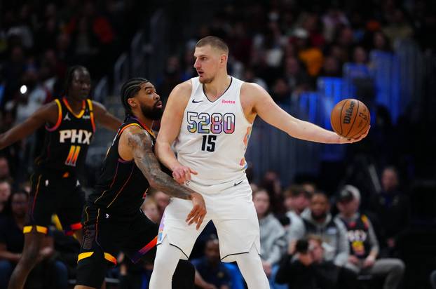 NBA: Phoenix Suns at Denver Nuggets