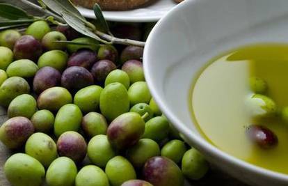 Masline pomažu u gubitku kila: Tope masnoće i smanjuju apetit