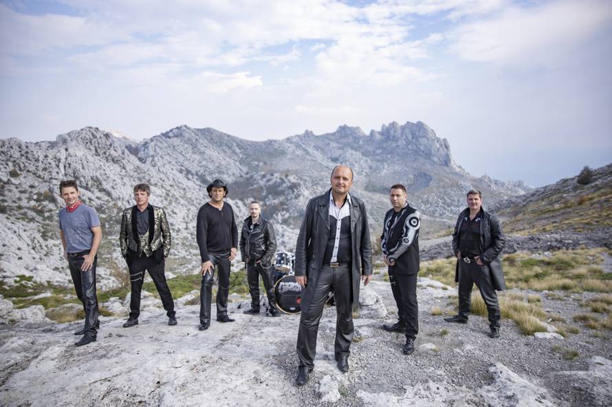 Gazde pokrenuli nagradnu igru: 'Tko nas raznježi pjevajući 'Trešnju' dobit će koncert...'