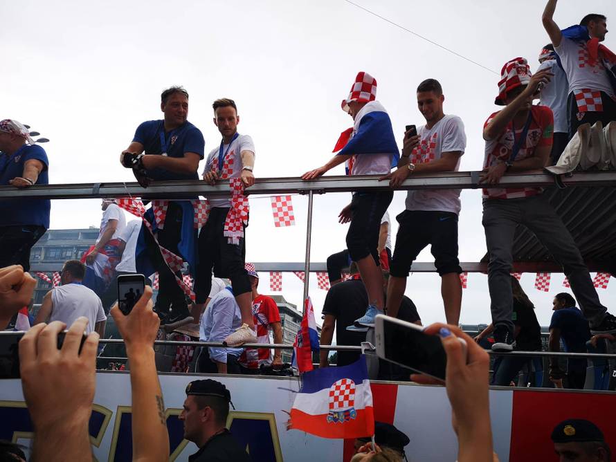 Za povijest! Vatrene u Zagrebu dočekalo čak pola milijuna ljudi