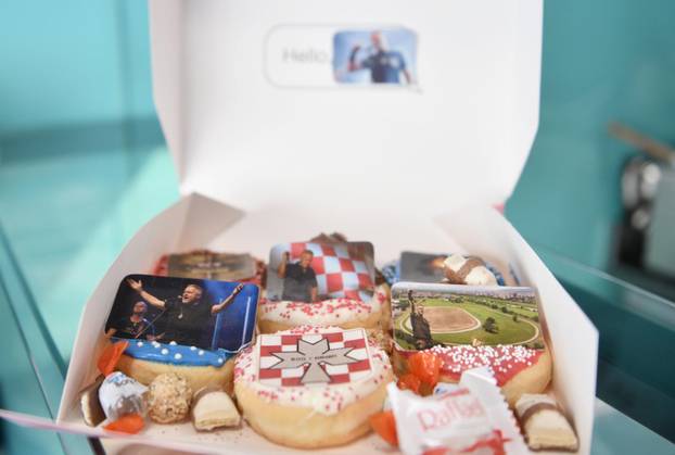 Zagreb: U prvom donut baru Crofna prodaju se krafne s Thompsonovim likom