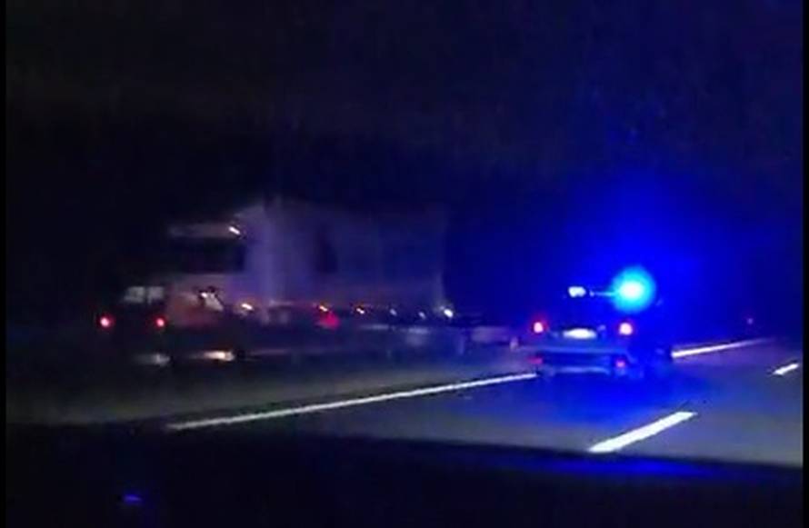VIDEO Pijan na autocesti vozio krivim smjerom bez svjetala! Mimoilazio se s kamionima