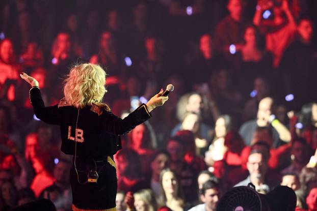 Lepa Brena održala koncert u Areni Zagreb