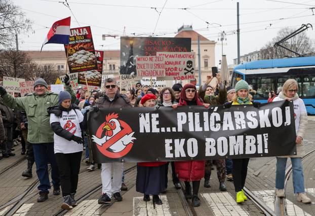 Zagreb: Prosvjed protiv kompleksa industrijskih megafarmi i klaonica peradi u Sisačko-moslavačkoj županiji