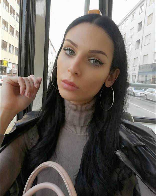 Sjećate li se Victorije Memić? U kuću farmera ušla u vjenčanici