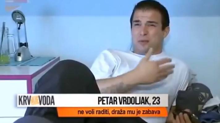 Luka je neprepoznatljiv: U 'Krv nije voda' glumio je lijenog sina