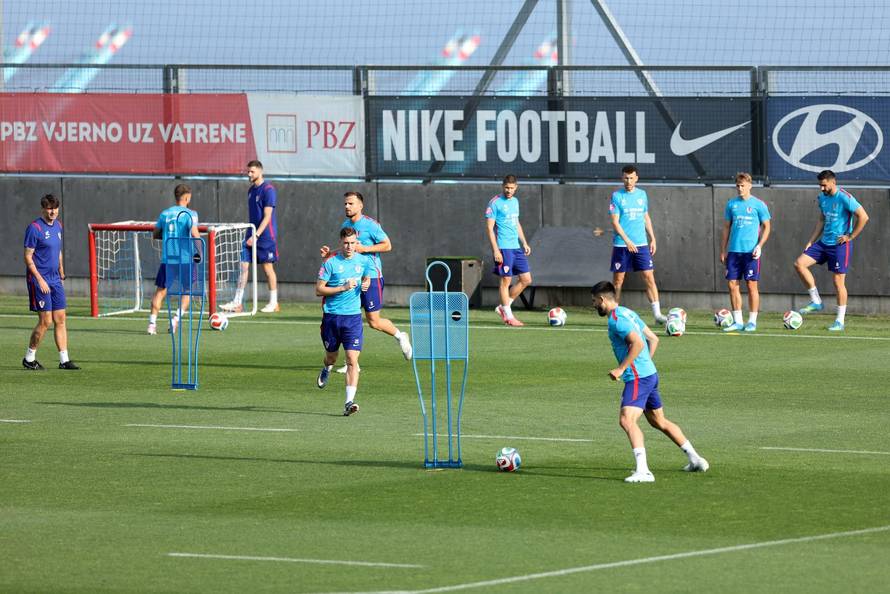 Rijeka: Trening hrvatske nogometne reprezentacije
