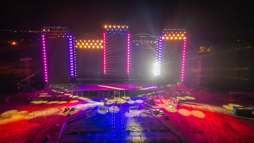 Svjetla s Hipodroma smetaju ljudima u Sopotu. Organizator: "Spustit ćemo snopove niže"