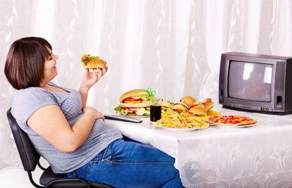 Emocionalno jedenje: Saznajte kako prestati jesti zbog stresa
