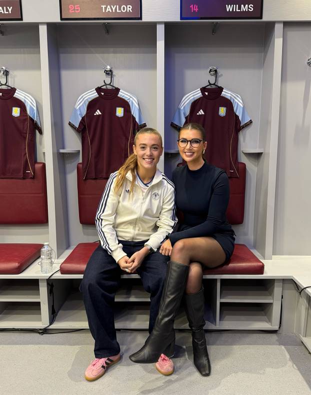 FOTO Zbog fatalne ljepotice je premierligaš dobio nove fanove