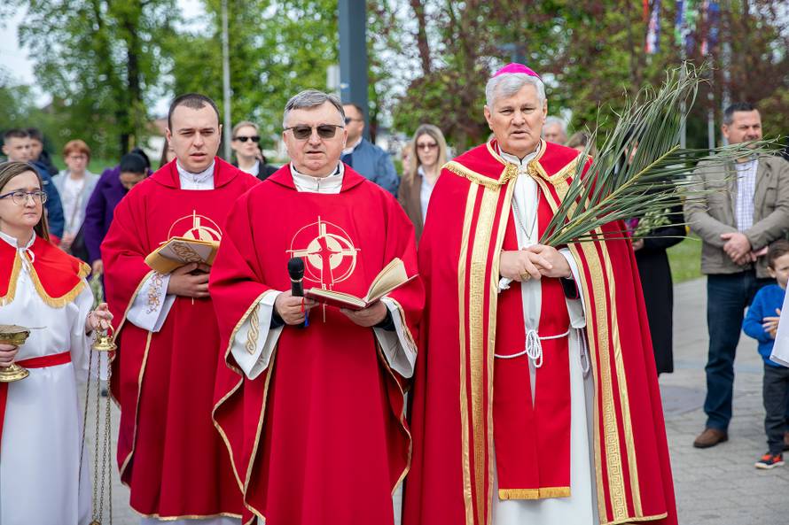 Košić: 'Narod se daje zavesti, bez pravih spoznaja mnogi prihvaćaju postupati krivo'