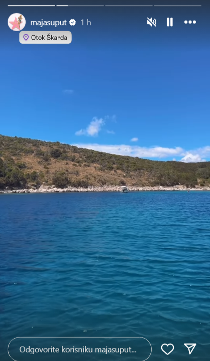 Ne odvajaju se! Maja Šuput i 'Savršeni' Šime ponovno skupa: Držali su se za ruke i otplovili