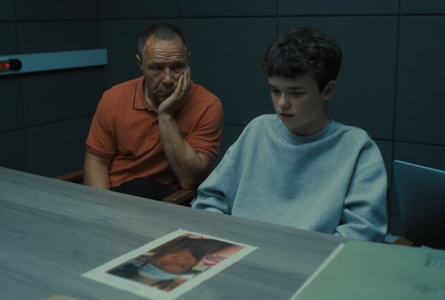 Jedan od autora 'Adolescencije' otkrio: 'Svome sinu neću kupiti pametni telefon, užasnut sam'