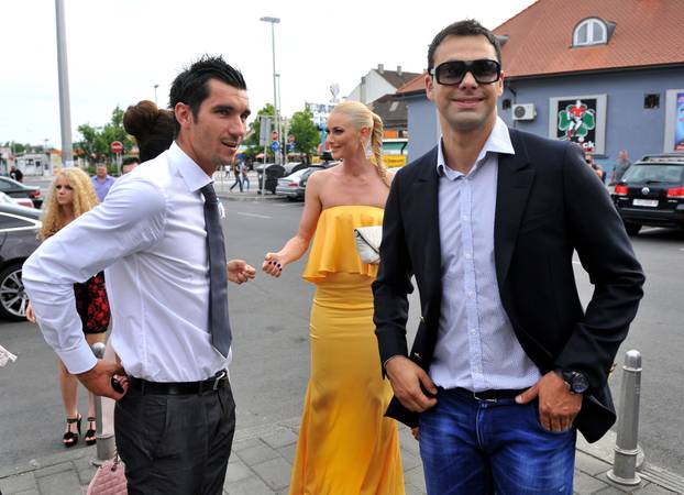 ARHIVA - Zagreb,2012: Vjen?anje Jerka Leke i Ive Šari? u crkvi sv. Josipa Radnika