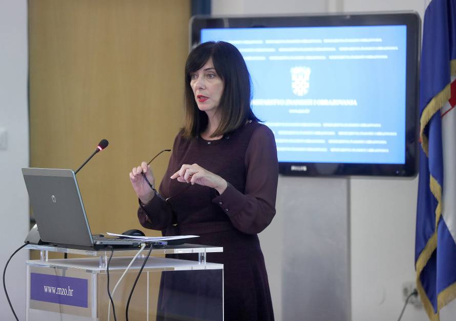 Ispitala ju je i policija: Žena s lažnom diplomom dobila otkaz