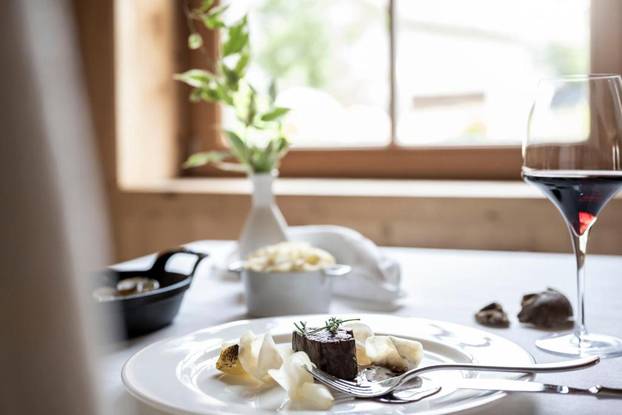 FOTO Opuštanje u planinama: Luksuzni wellness za savršen jesenski bijeg od posla i stresa