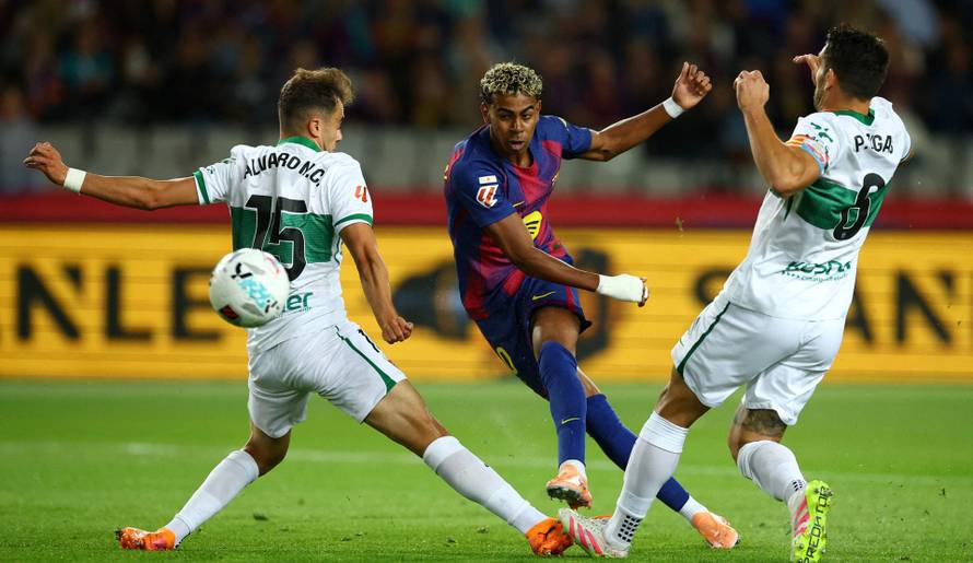 LaLiga - FC Barcelona v Elche
