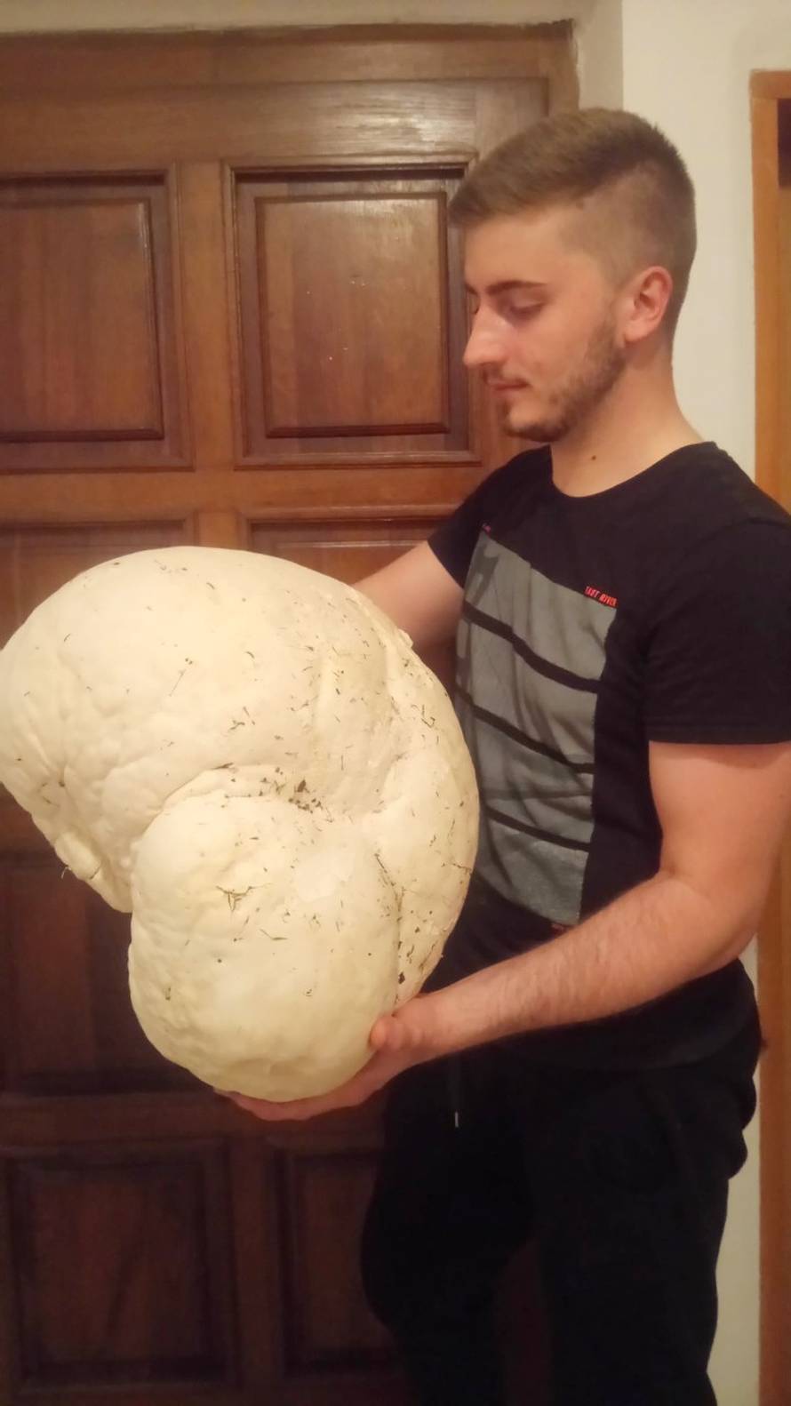 'Gljivu tešku 4.5 kilograma planiramo podijeliti i pojesti'