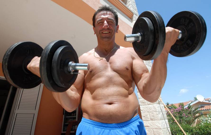 Vir: Ministar zdravstva Darko Milinovic na godišnjem odmoru poradit ?e na tijelu