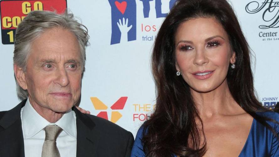 Nekadašnja holivudska 'bomba' izgleda neprepoznatljivo: 'Muž ju je natjerao. Za sve je on kriv!'