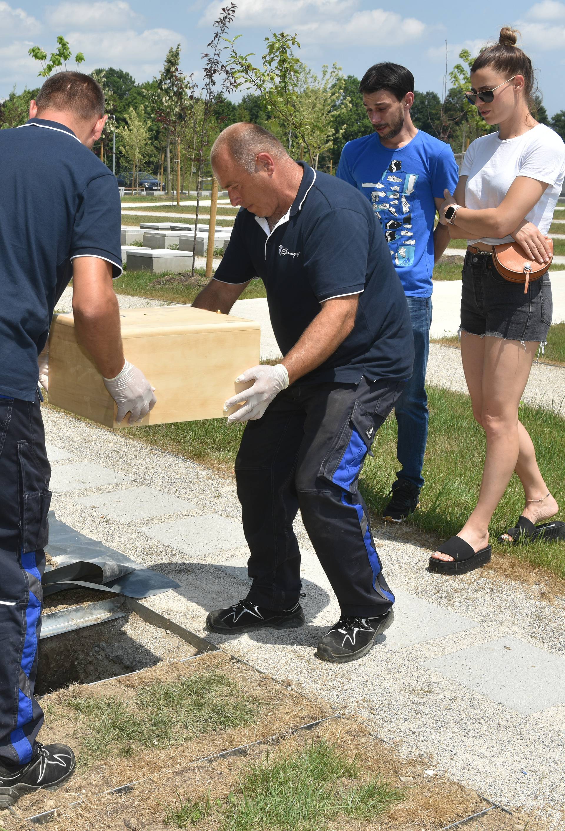 'Piko je čekao da dođem doma, poljubio sam ga i izdahnuo je...'