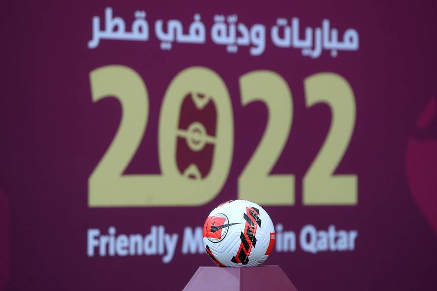 Doha: Prijateljska nogometna utakmica Hrvatska - Slovenija