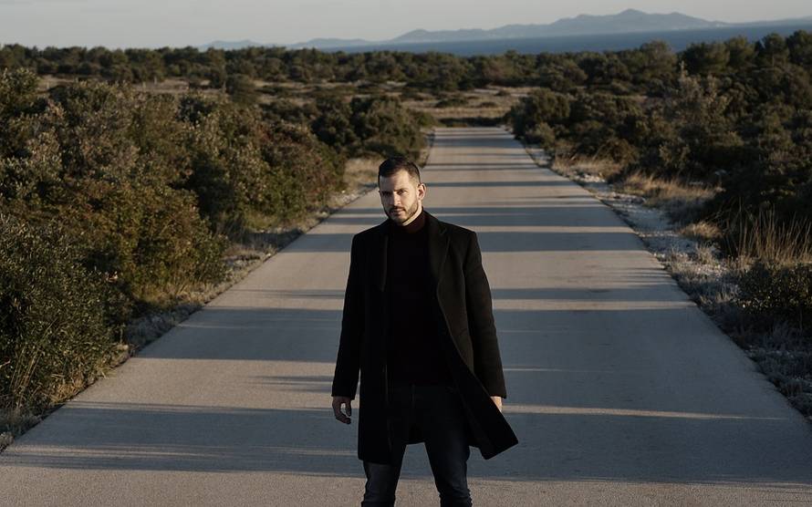 Boris Rogoznica zapjevao bez cenzure i progovorio: 'Ovo je moja priča, iskren sam do srži'