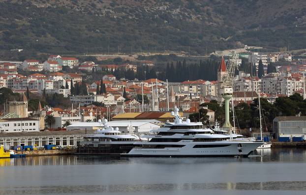 Trogir: Jahta Royal Romance