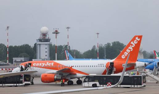 EasyJet znatno smanjio gubitak