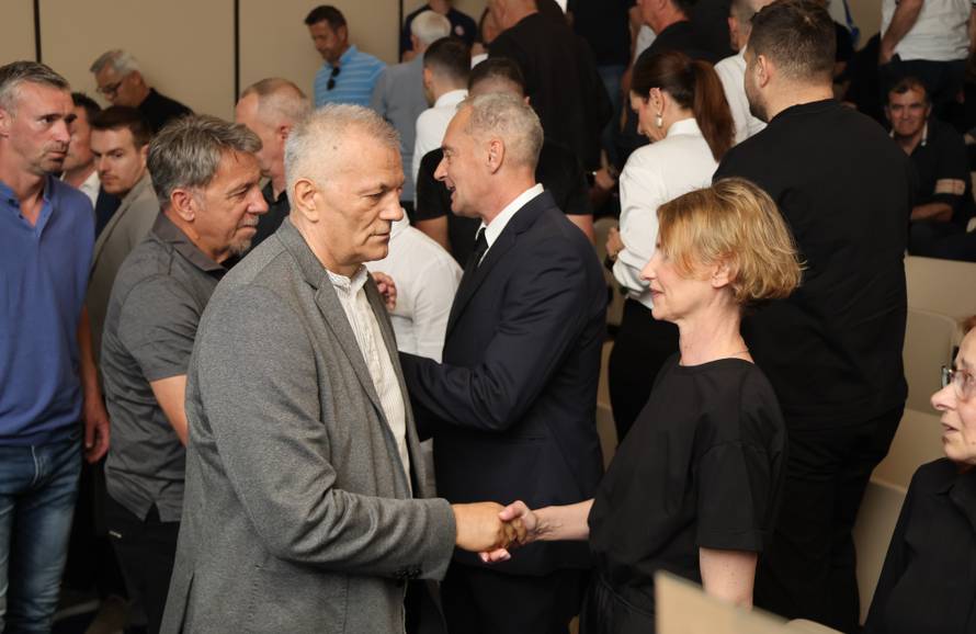 Split: Komemoracija za Ivu Begu održana na Poljudu