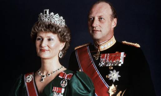Devet godina su bili u tajnoj vezi: Kralj Harald V. zbog Sonje je skoro izazvao ustavnu krizu