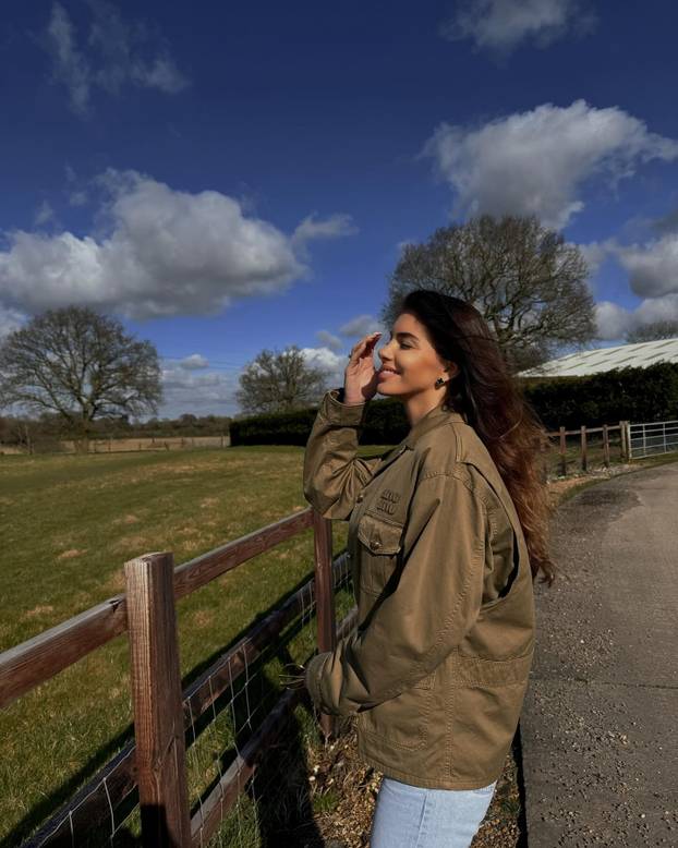 FOTO Koga ljubi Petković? Bila je to ljubav na prvi intervju, Iva ga je zavela pred kamerama