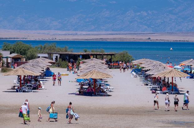 Odmor na Kraljičinoj plaži u Ninu