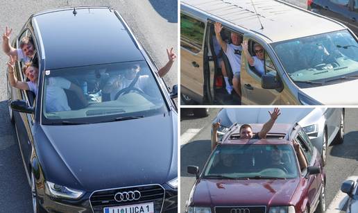 FOTO Nepregledna kolona kod Lučkog, u zraku i helikopter: Rijeka vozila kreće put juga...