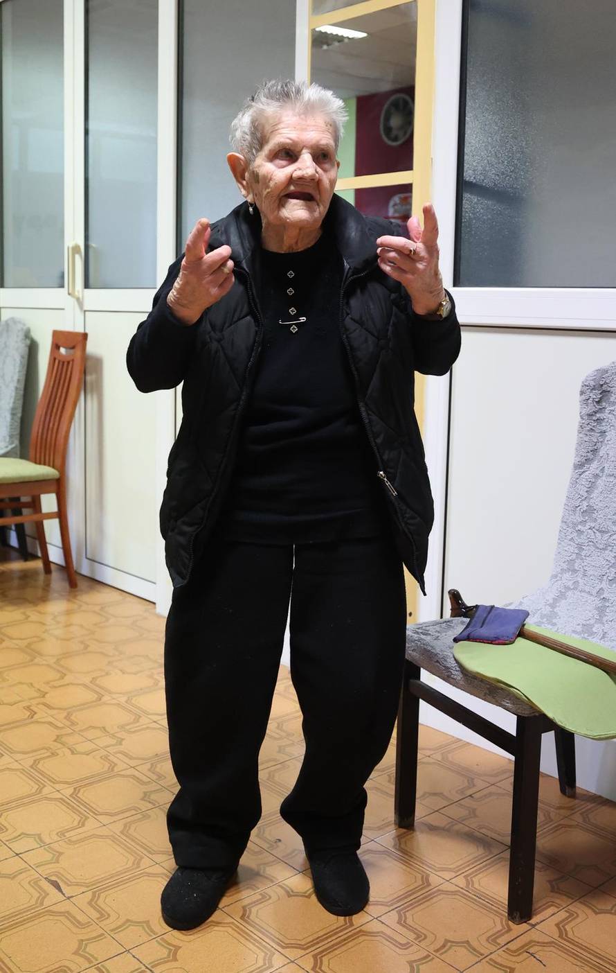 Šibenik: U Cvjetnom domu Ljeposava Periši? proslavila 100. ro?endan