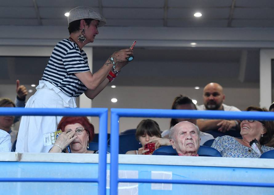 Zagreb: Poznati na koncertu "Progledaj srcem" na stadionu Maksimir