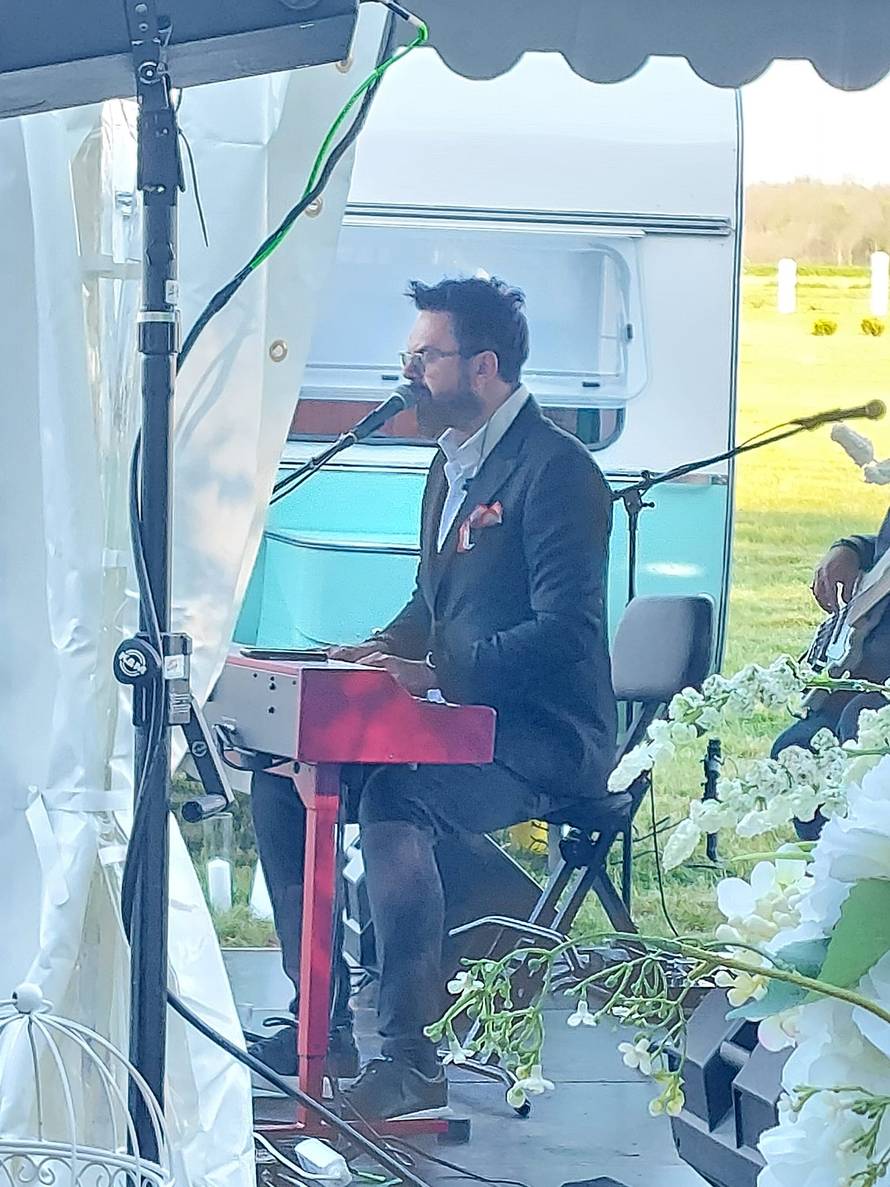 Ispovijest slavonske mladenke: Brena je pjevala duže no što je trebala, Grašo nam je prijatelj...