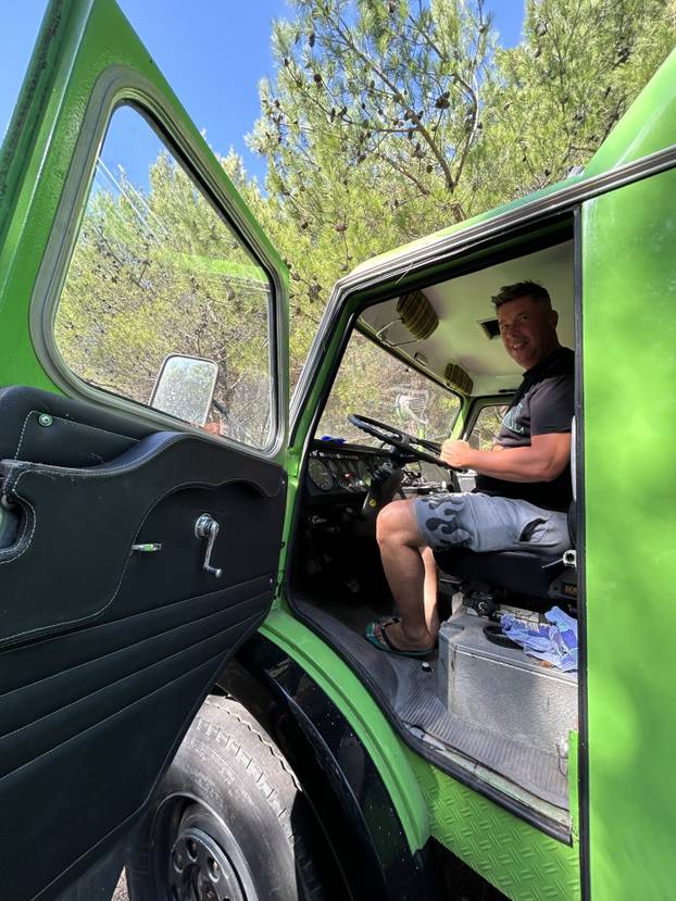 FOTO Ovo je Shrek, atrakcija s Krka: 'Hrvat mi za njega nudio kuću, a Nizozemac 170.000 €...'