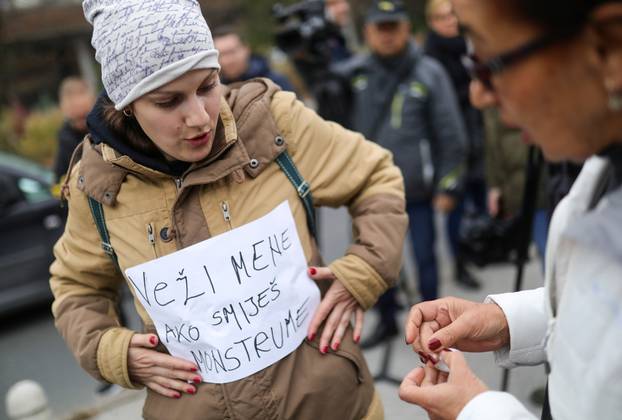 Sarajevo: Prosvjed ispred Federacije BiH zbog uvjeta u Zavodu Pazarić