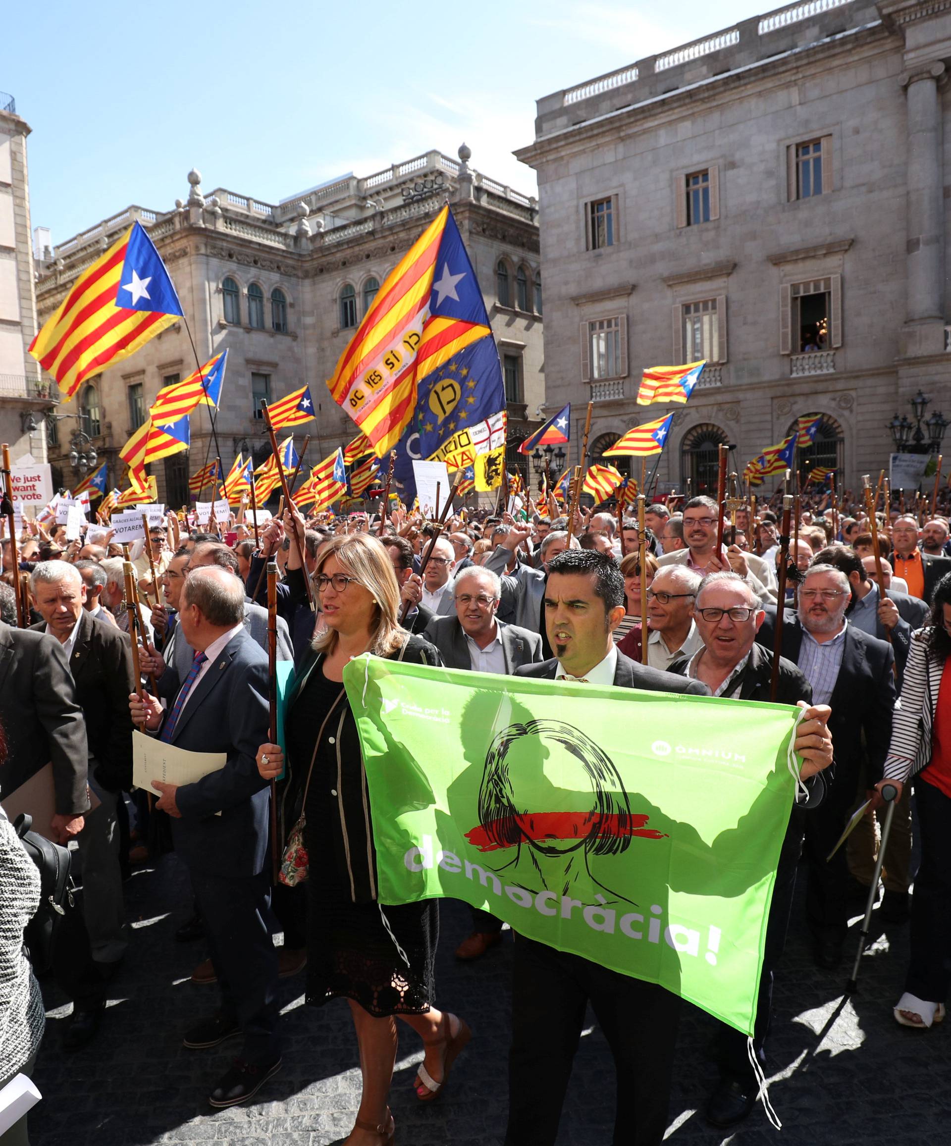 Mayors of towns of Catalonia that support the Referendum of 1-O arrive at Palau de la Generalitat in Barcelona