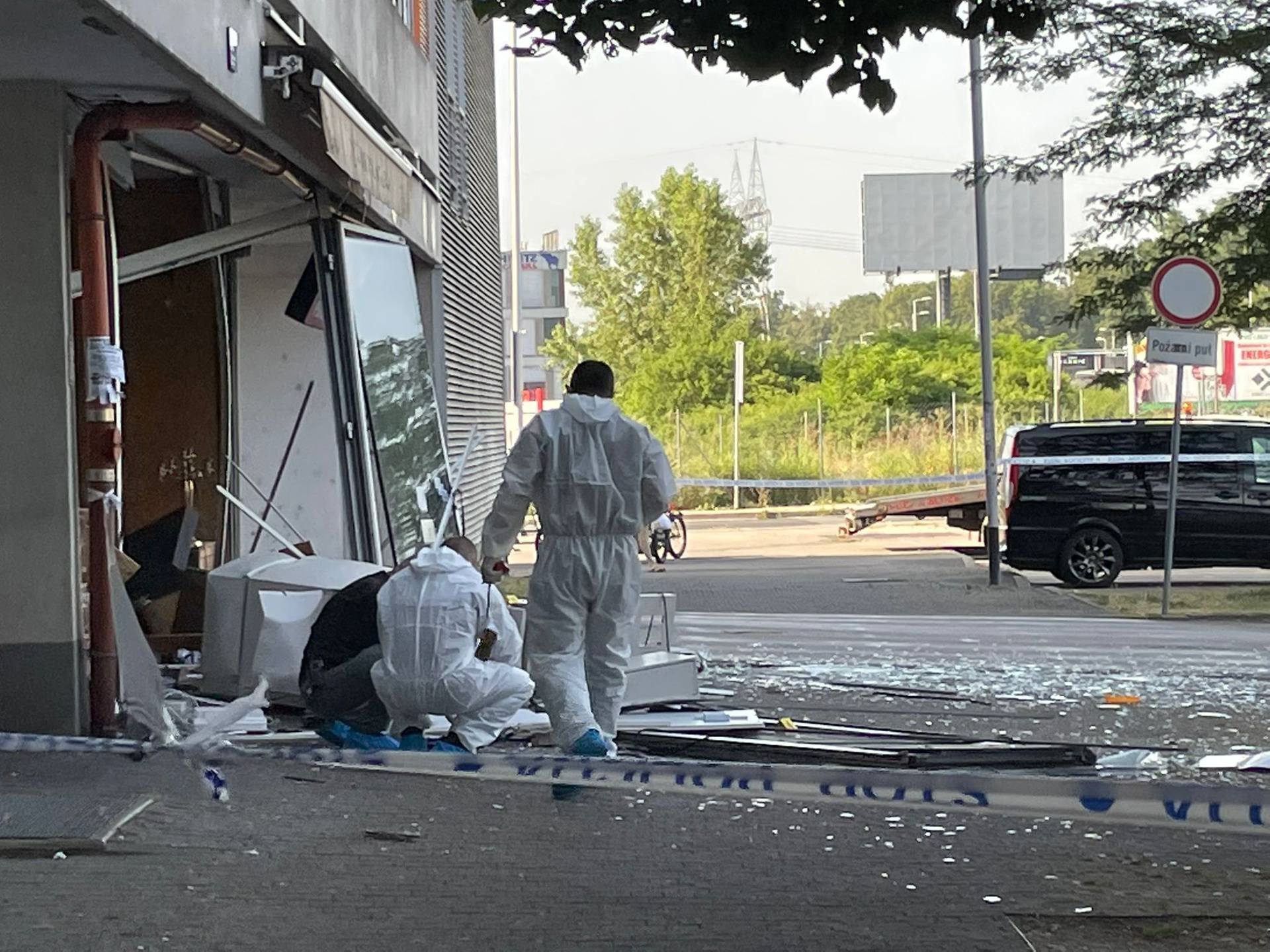 Nova eksplozija u Sesvetama: 'Raznijeli su opet bankomat, ništa nije ostalo od njega'
