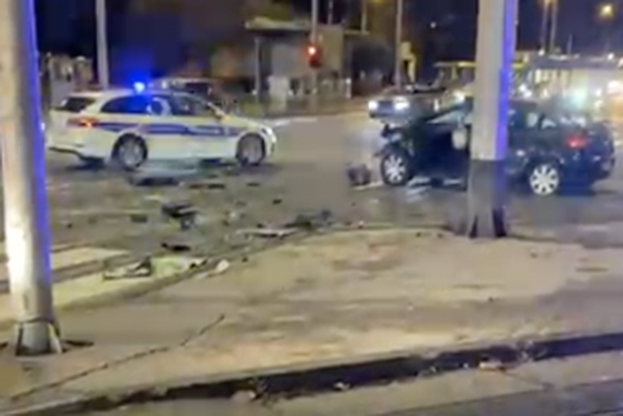 Prometna nesre&cacute;a na okreti&scaron;tu Dubrava