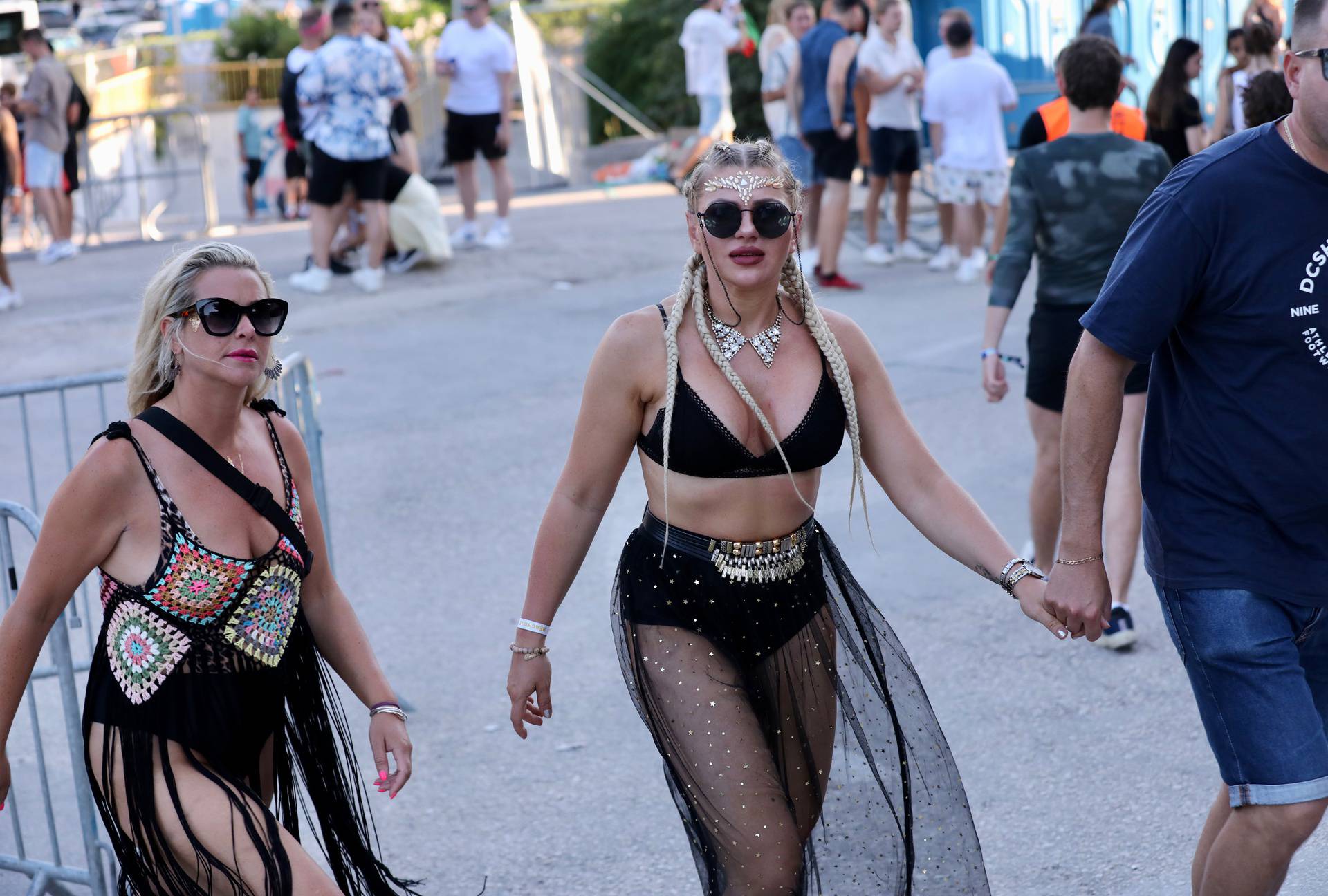 Split: Partijaneri krenuli na prvu večer Ultra Music Festivala